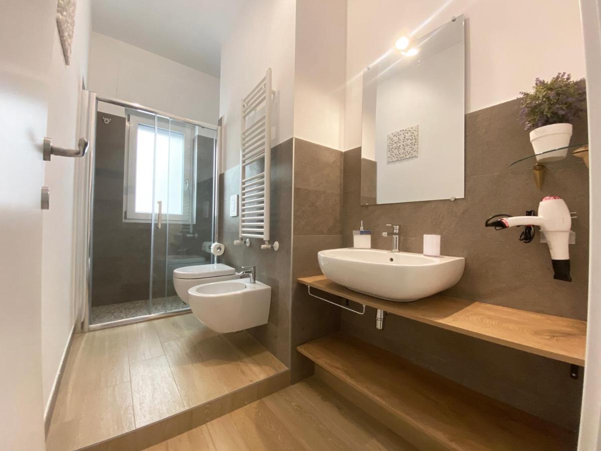 Bari Rooms Carulli Suite Exterior photo