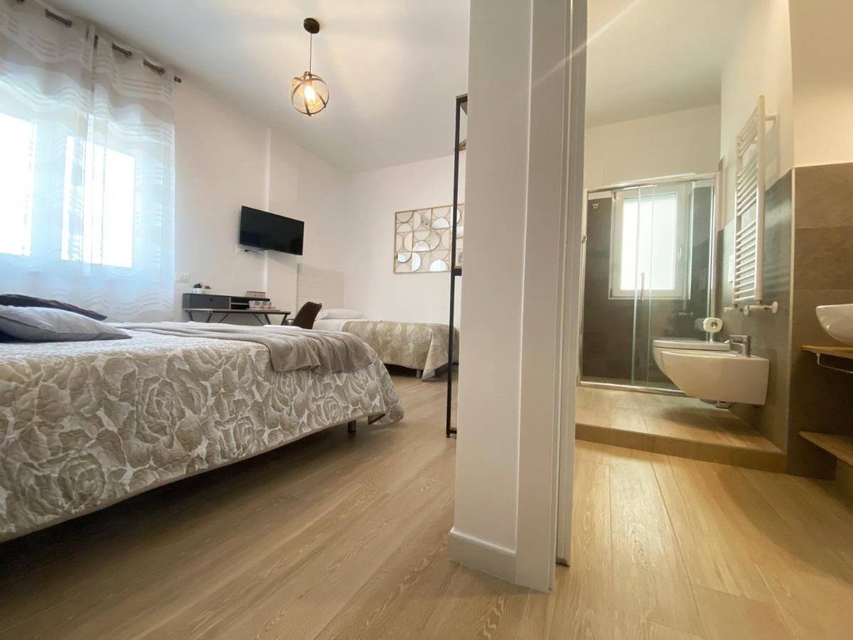 Bari Rooms Carulli Suite Exterior photo