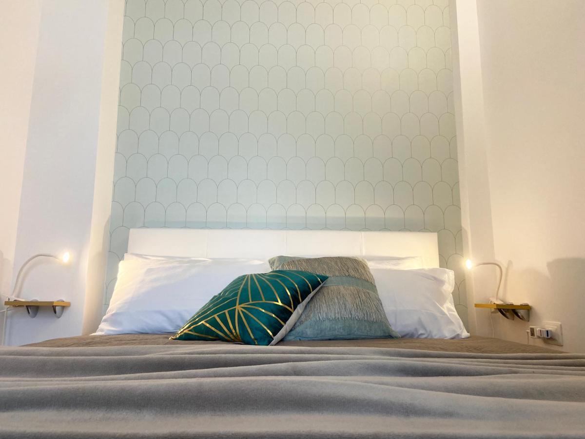 Bari Rooms Carulli Suite Exterior photo
