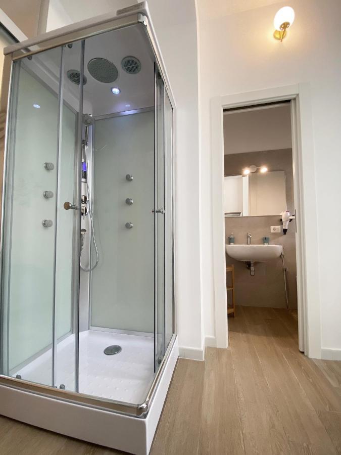 Bari Rooms Carulli Suite Exterior photo
