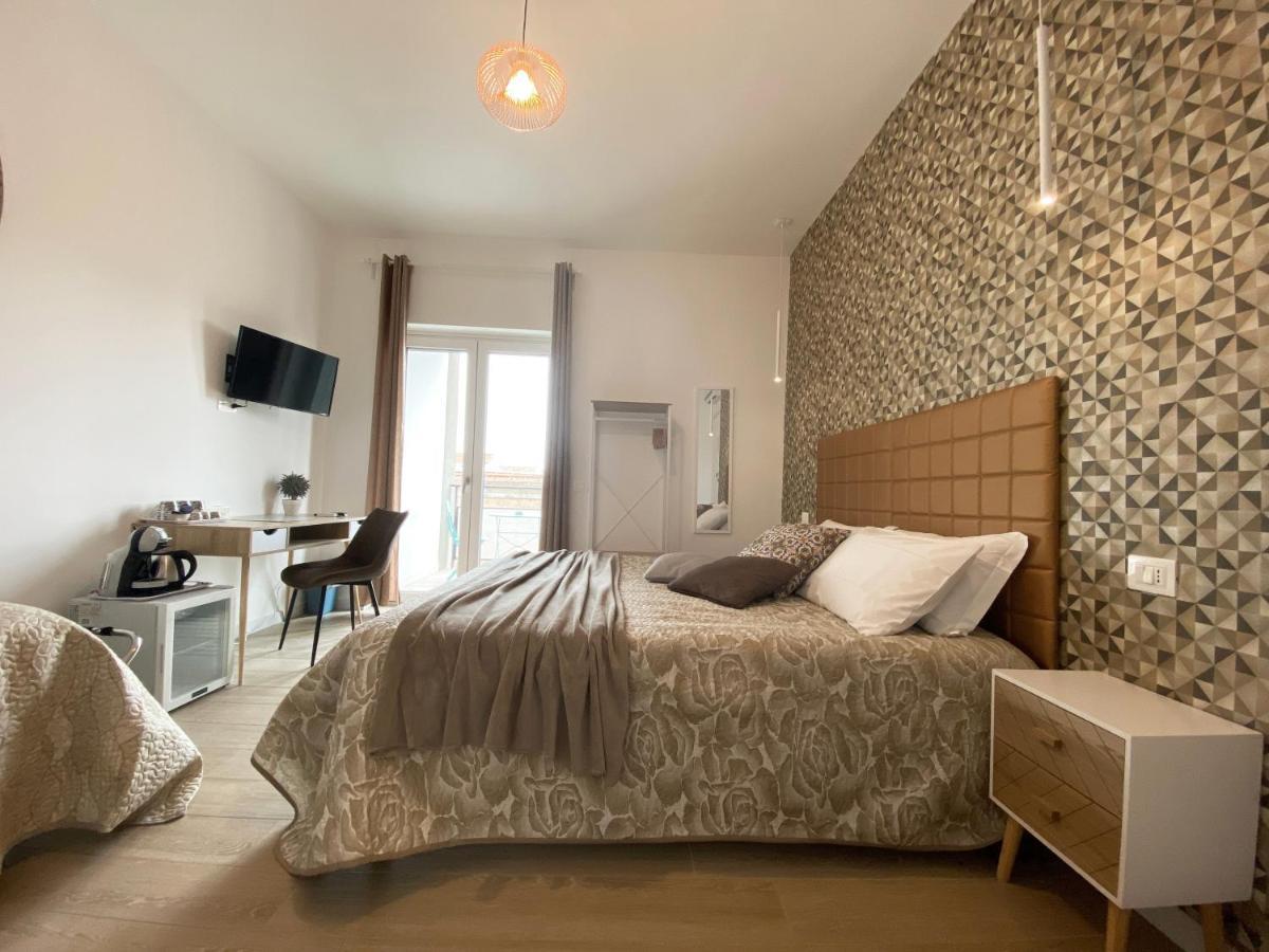 Bari Rooms Carulli Suite Exterior photo