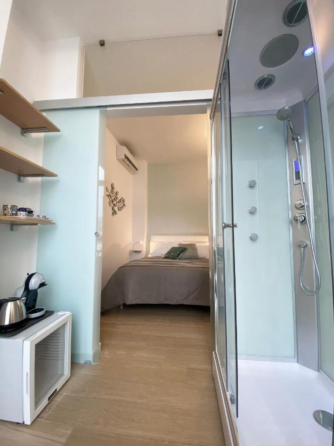 Bari Rooms Carulli Suite Exterior photo