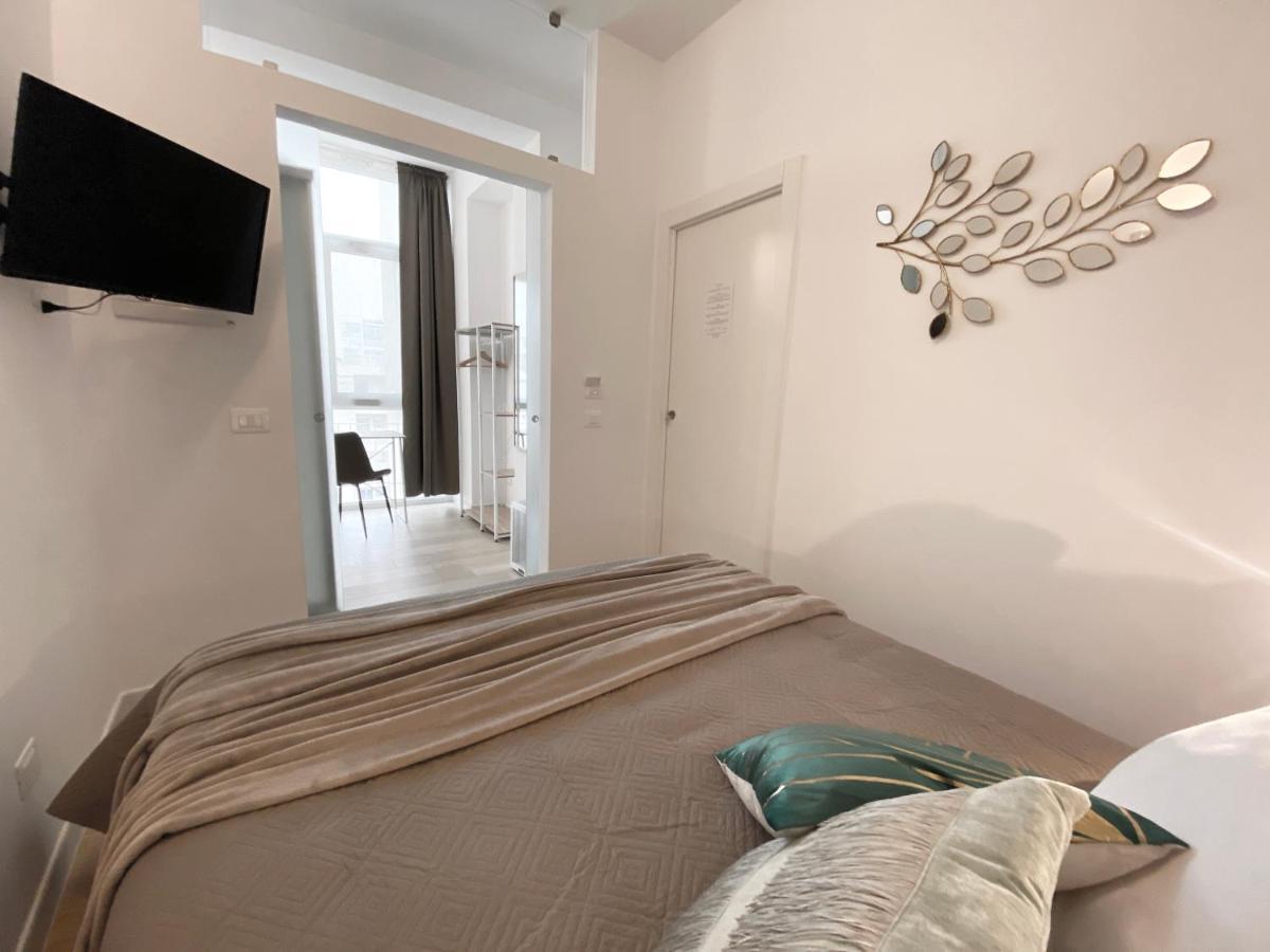 Bari Rooms Carulli Suite Exterior photo